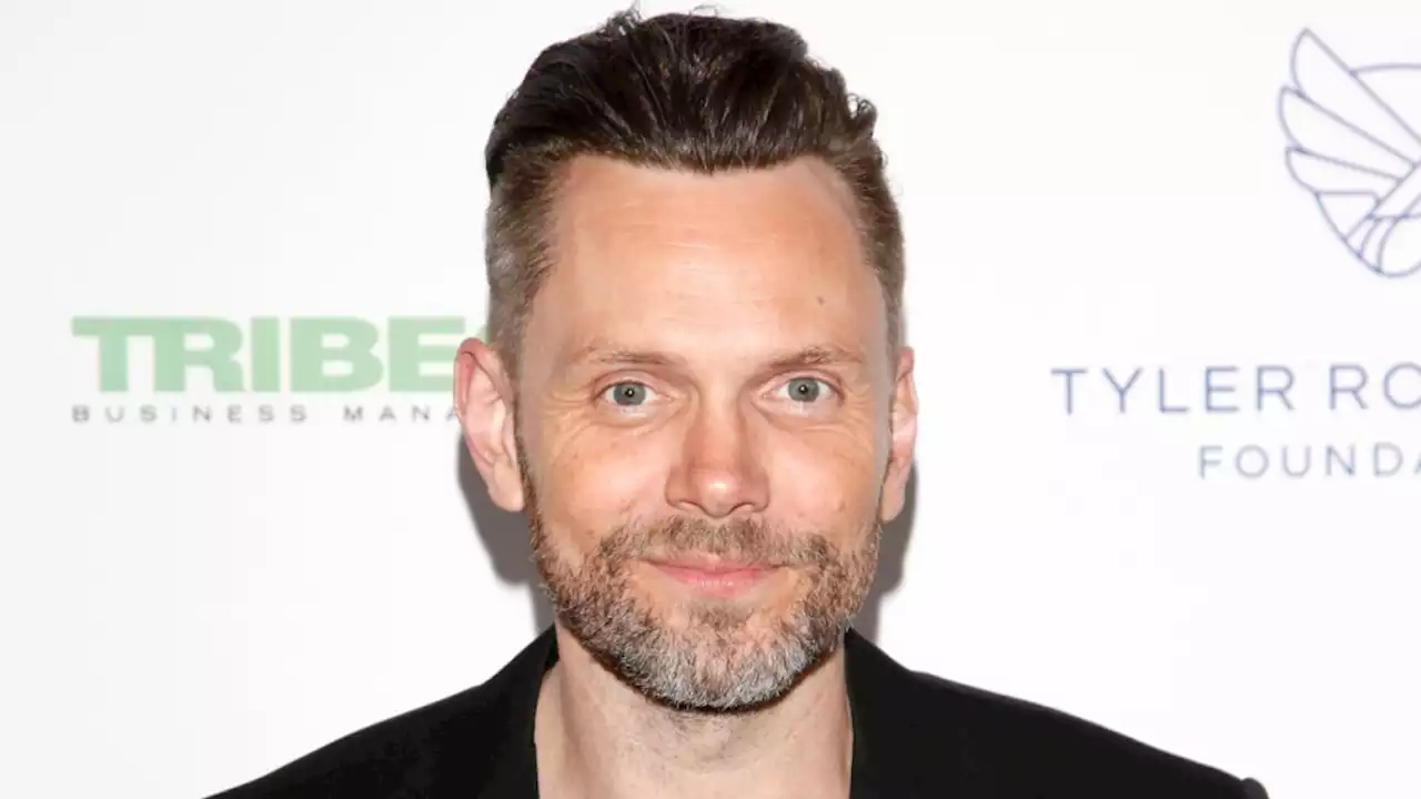 Joel McHale to Star in Fox Comedy ‘Animal Control’