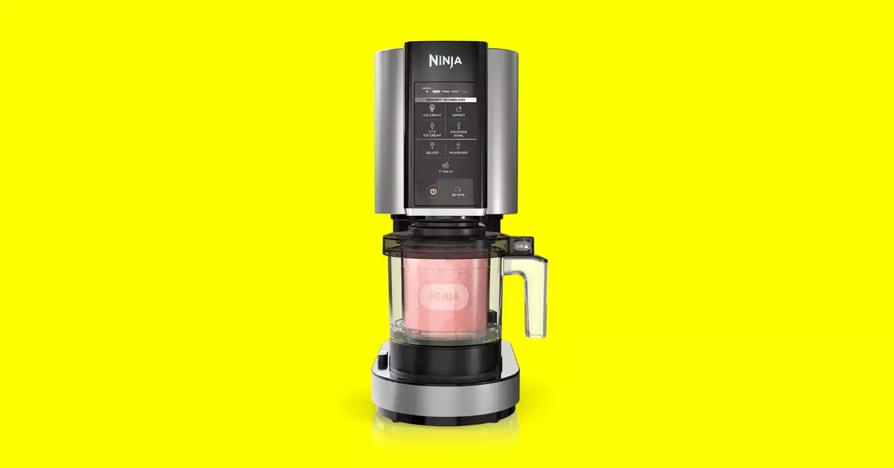 This Countertop Ice Cream Machine Churns Out Tasty Frozen Treats