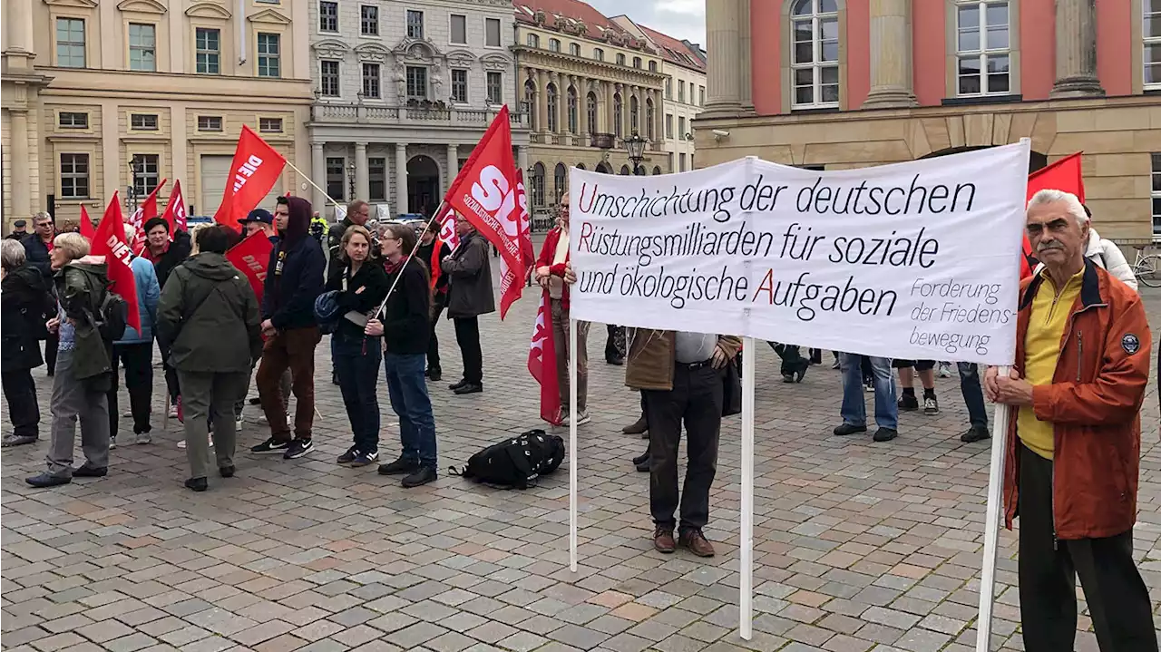 Potsdam: Hunderte fordern mehr Hilfen wegen steigender Preise