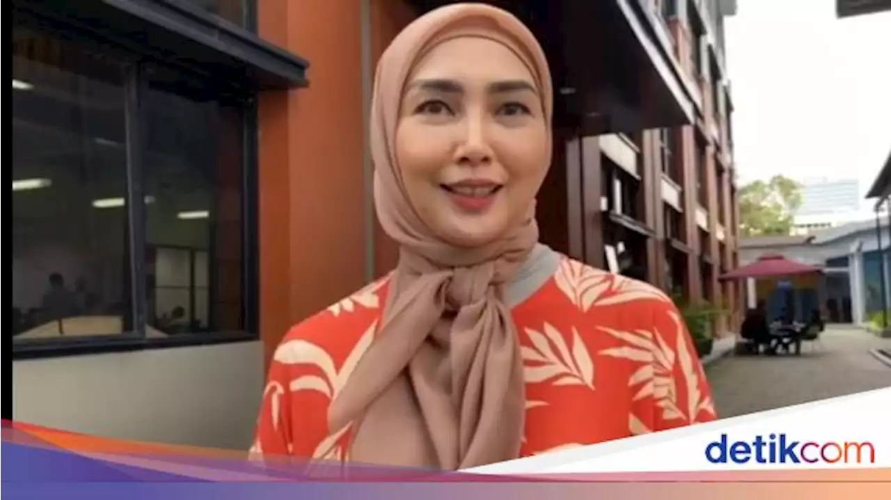 Koh Steven Meninggal Dunia, Fenita Arie: Dipanggil dalam Jalan Dakwah