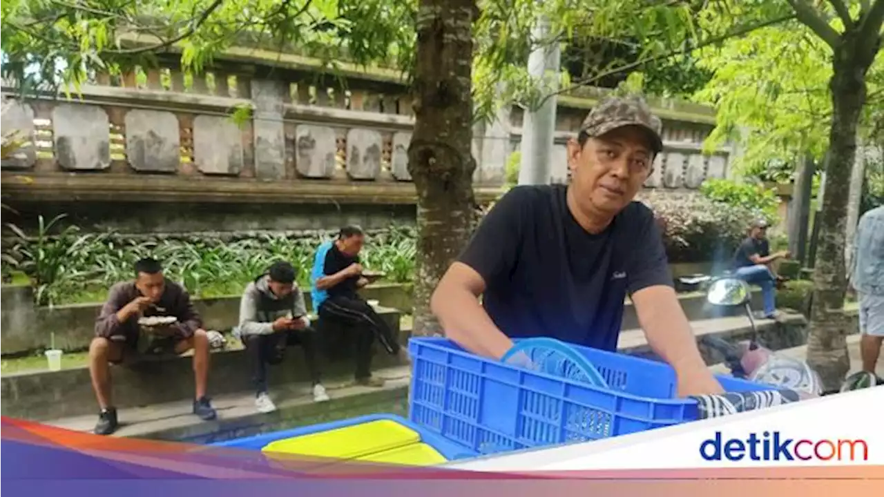 Mantan Chef Hotel di Bali Banting Setir Jual Nasi Betutu Pinggir Jalan