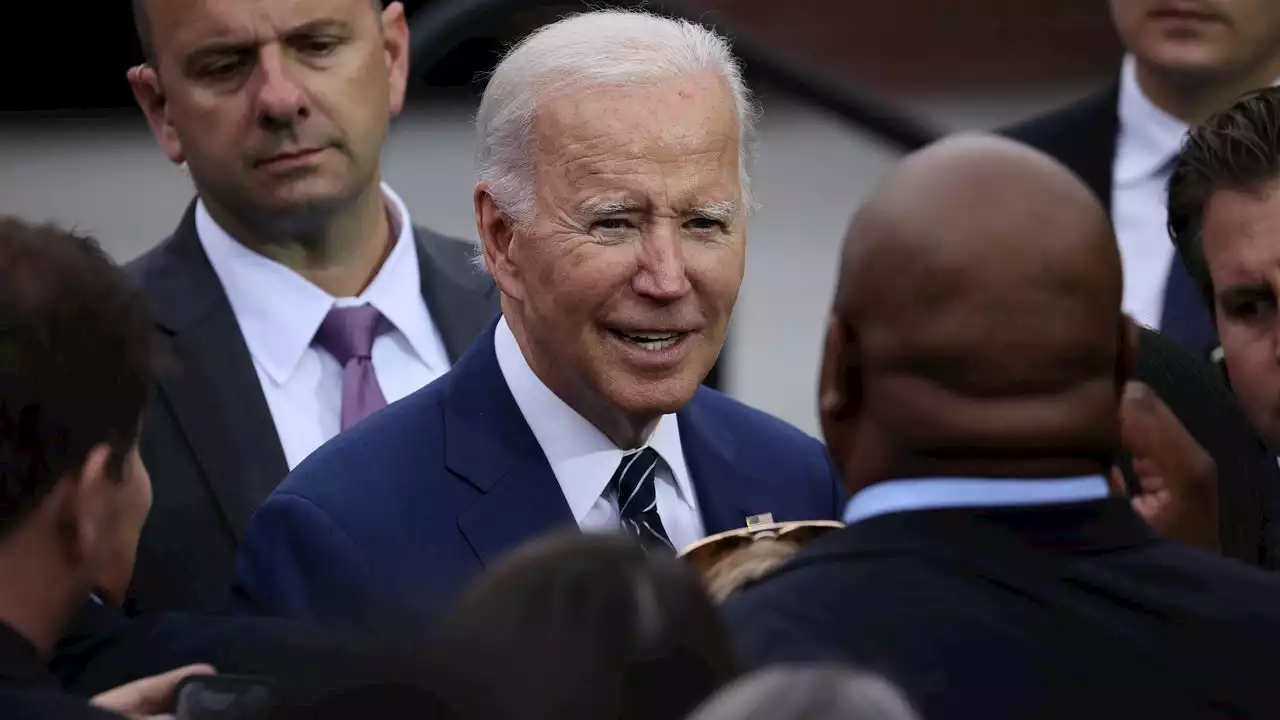 Biden makes late push for West Coast Democrats ahead of midterms