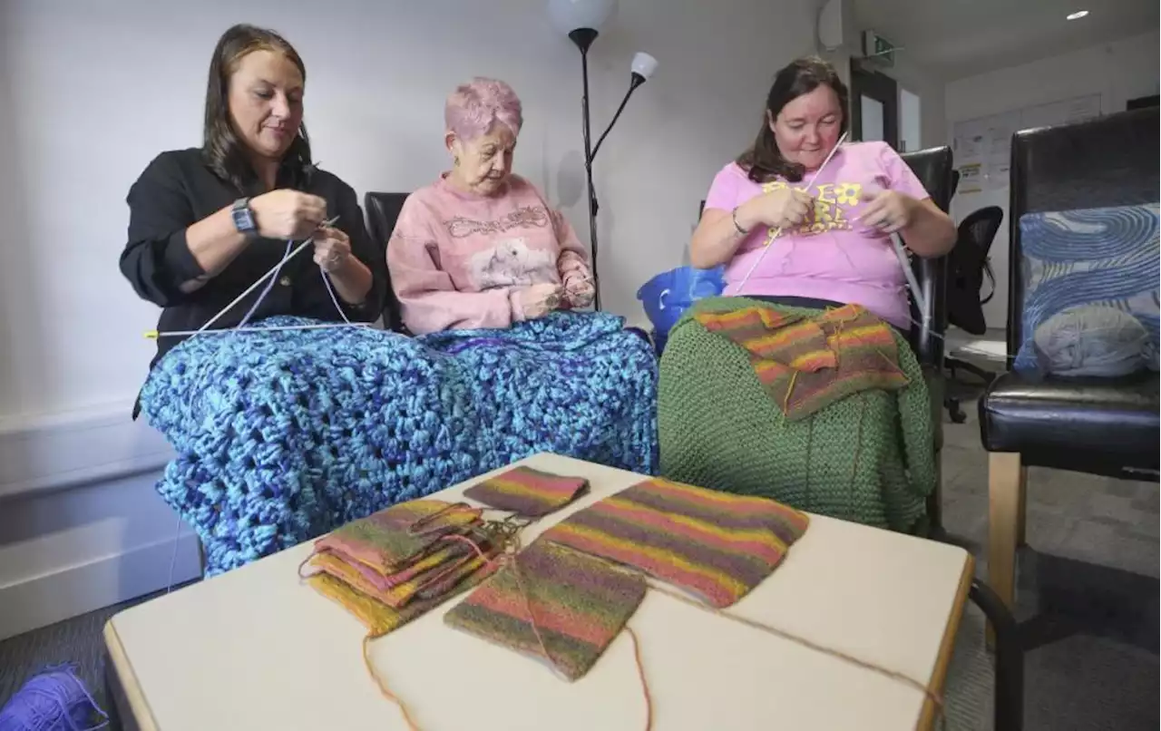 Glasgow charity launches 'warm room' with homemade blankets