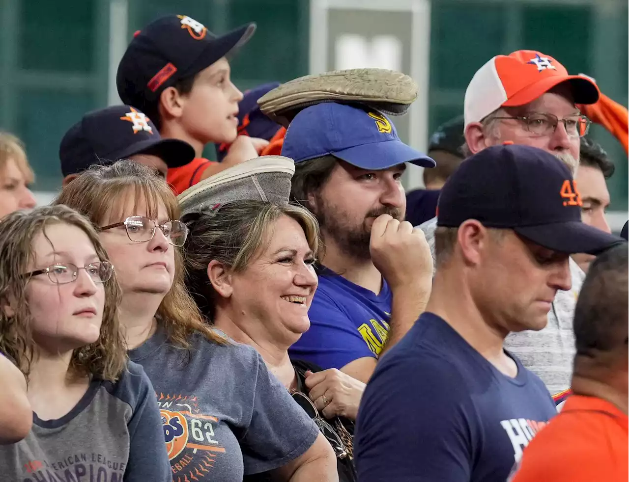 Why Mariners fans are putting shoes on their heads against Astros