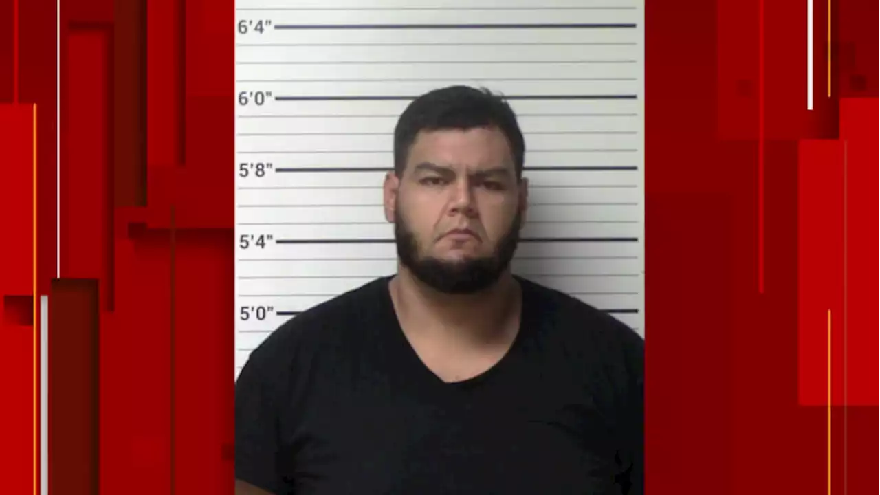 San Antonio driver arrested after trying to bring meth into Kerr County, deputies say