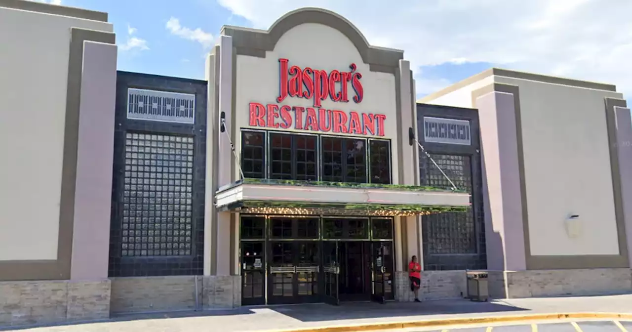 Crowded Maryland restaurant stays open after customer dies in the restroom