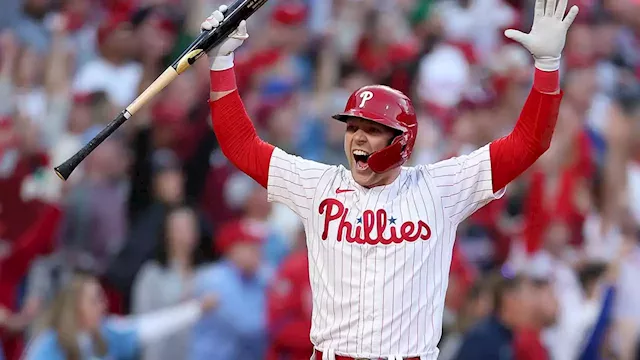 Rhys Hoskins, Aaron Nola Lead Phillies to Huge Win in NLDS Game 3