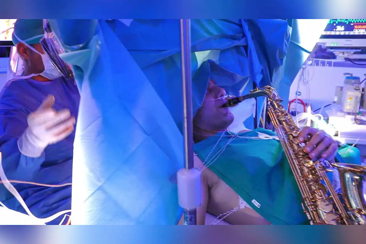 Musician plays saxophone for entire 9-hour brain surgery