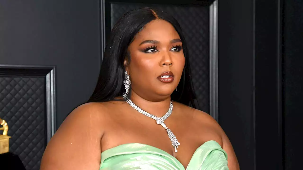 Lizzo Went Honey Bronde for a Single Day