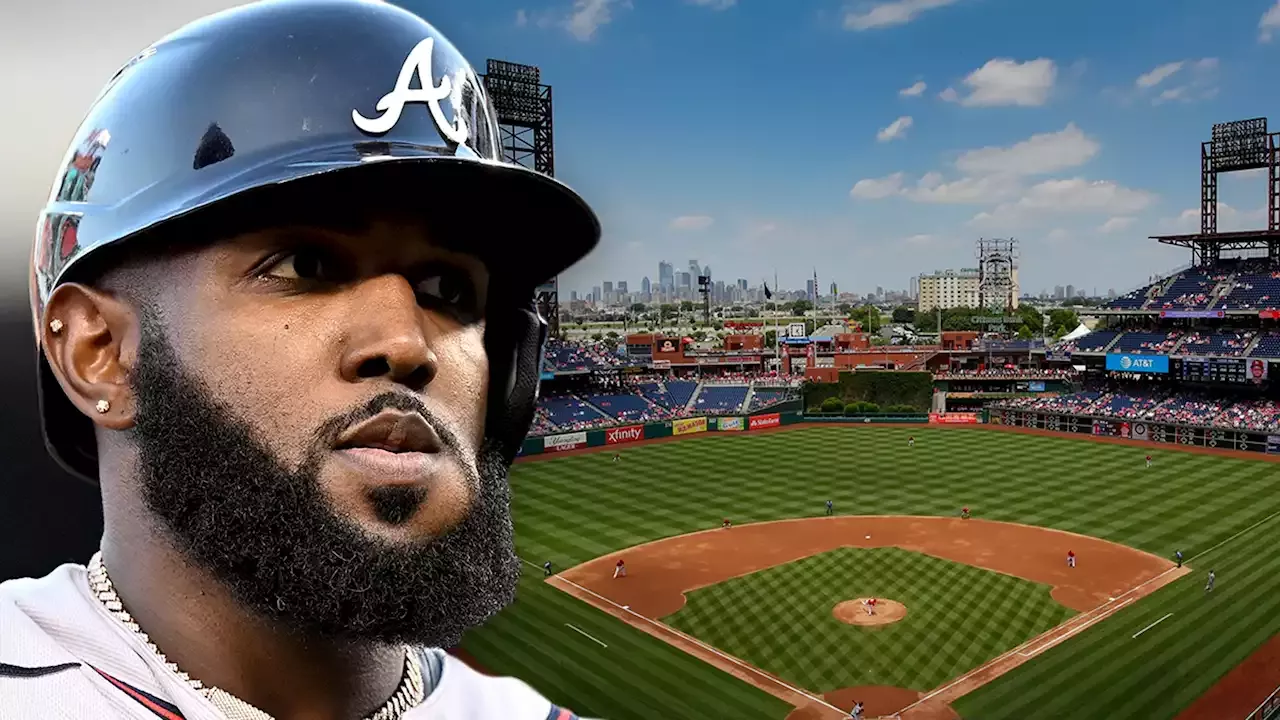 Phillies Fans Chant 'DUI' At Braves' Ozuna During Playoff Game