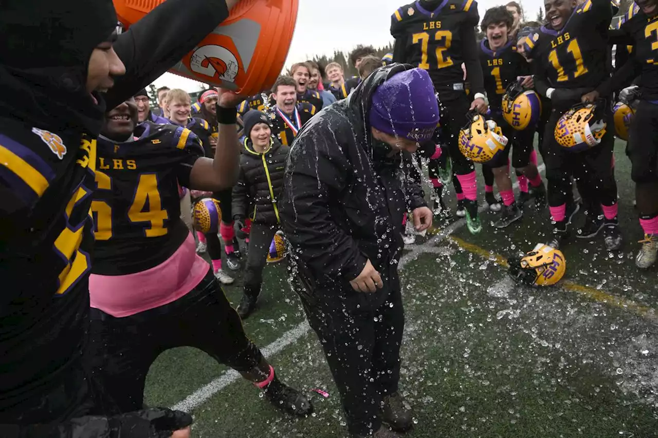 Lathrop tops Soldotna to claim 2nd straight Alaska state DII football championship