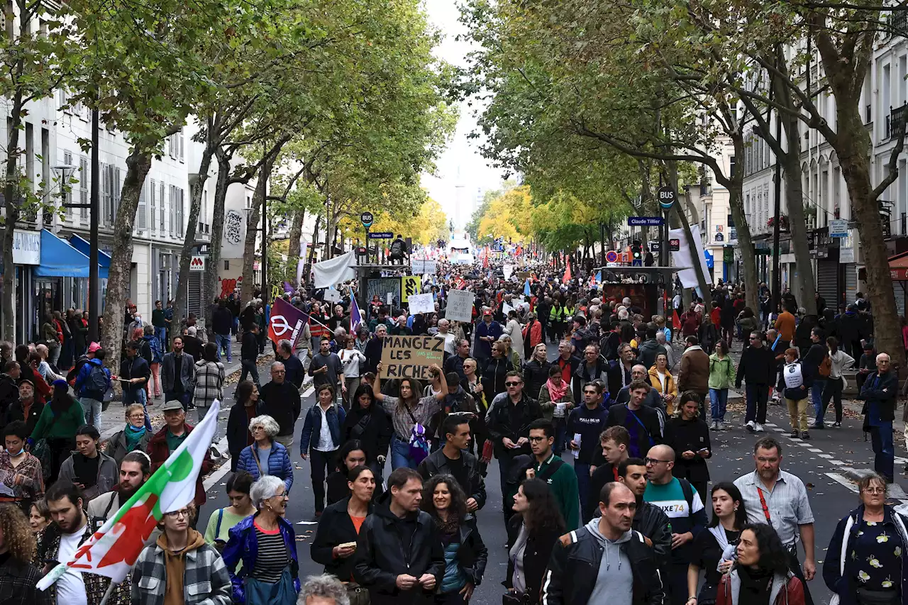 March against inflation turns up political heat in France