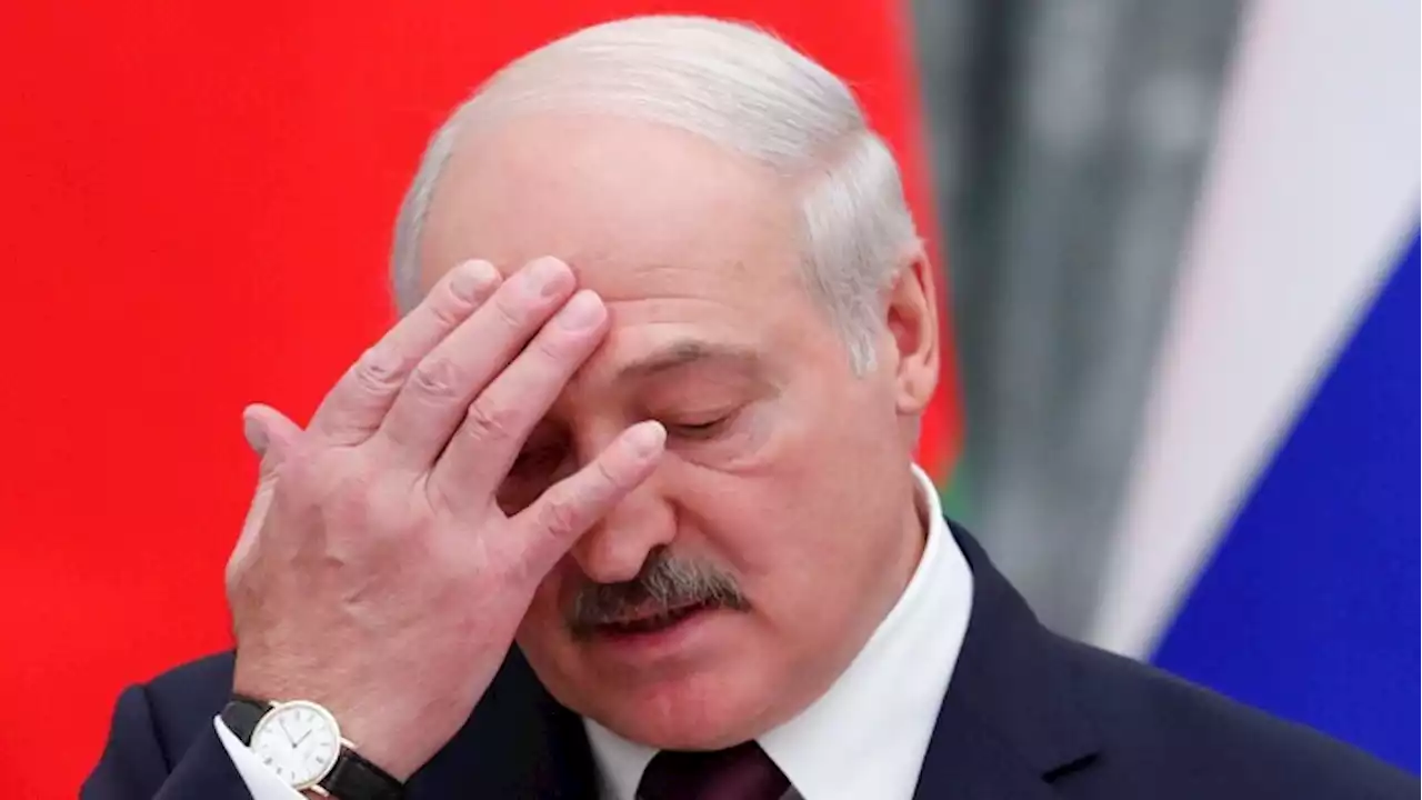 Belarus' præsident er under ekstremt stort pres: 'Uden russisk støtte bliver han smidt ud af præsidentpaladset'