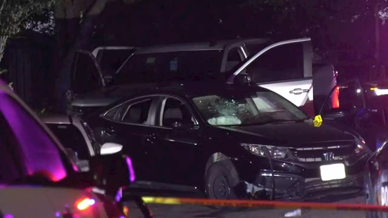 Houston police investigating triple shooting possibly due to car crash on Rainbow Dr.