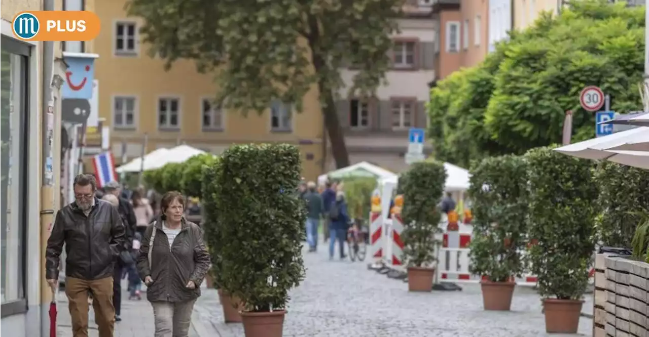 Obermünsterviertel wird zur Kraftprobe für die Koalition: Autos sofort raus oder nicht?