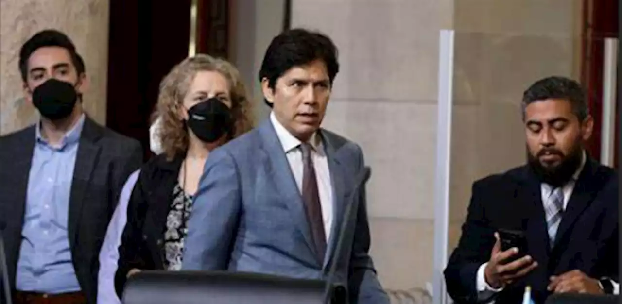 Pressure Grows on De León and Cedillo to Step Down in LA City Council Scandal