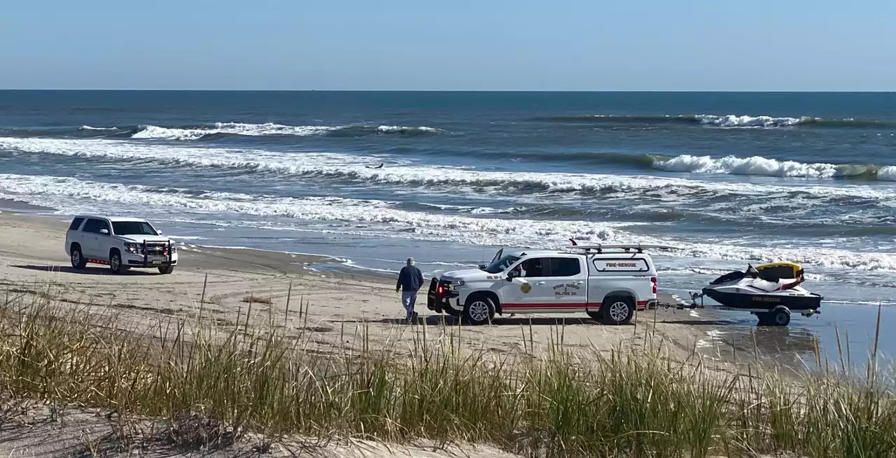 First responders, Good Samaritans rescue man pulled out by rip currents on Jersey Shore