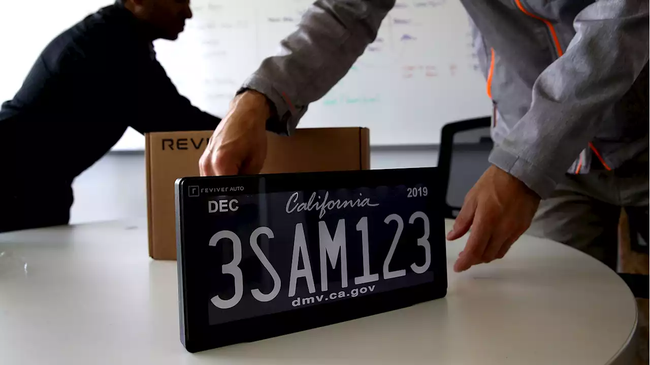 California drivers can now sport digital license plates on their cars