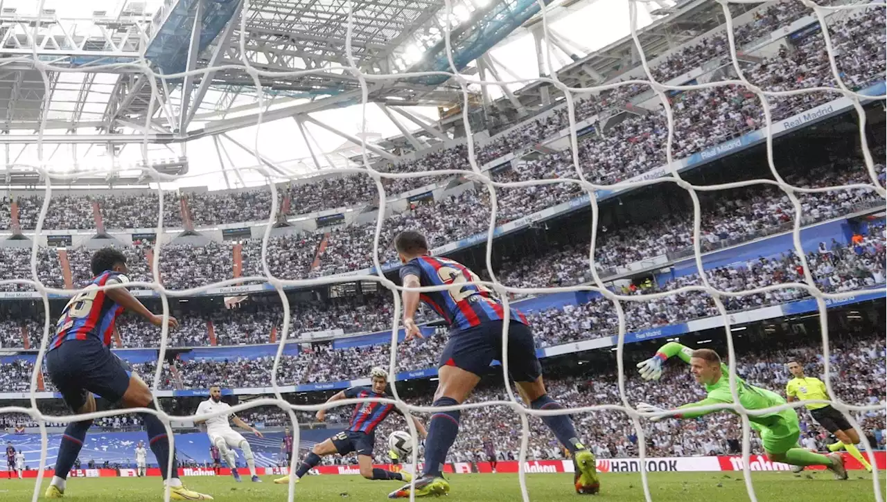 Real Madrid-Barcellona 3-1: Benzema, Valverde e Rodrygo decidono un Clasico a senso unico