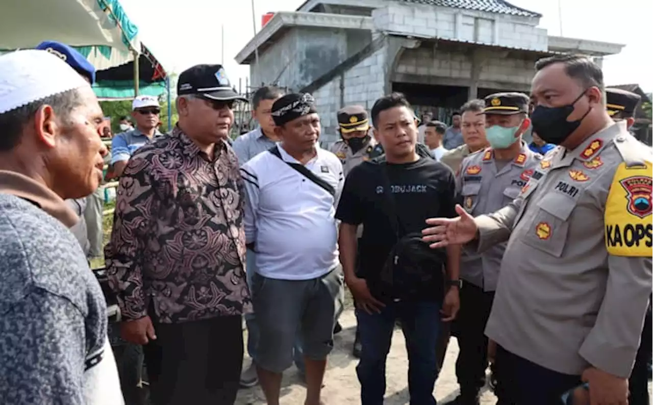 Pilkades di Krajanbogo Demak Ricuh, 2 Kelompok Pendukung Cakades Saling Dorong