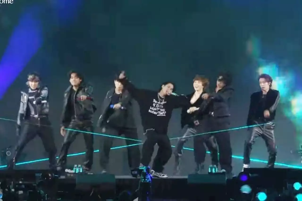 Watch: BTS Gives 1st-Ever Live Performance Of “Run BTS” At Busan Concert