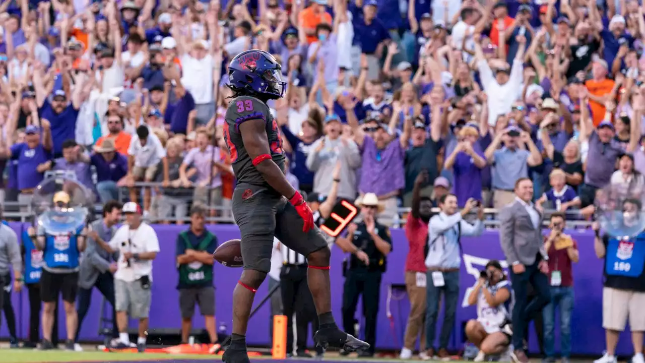 TCU rallies for 43-40 win in 2 OTs over No. 8 Oklahoma St