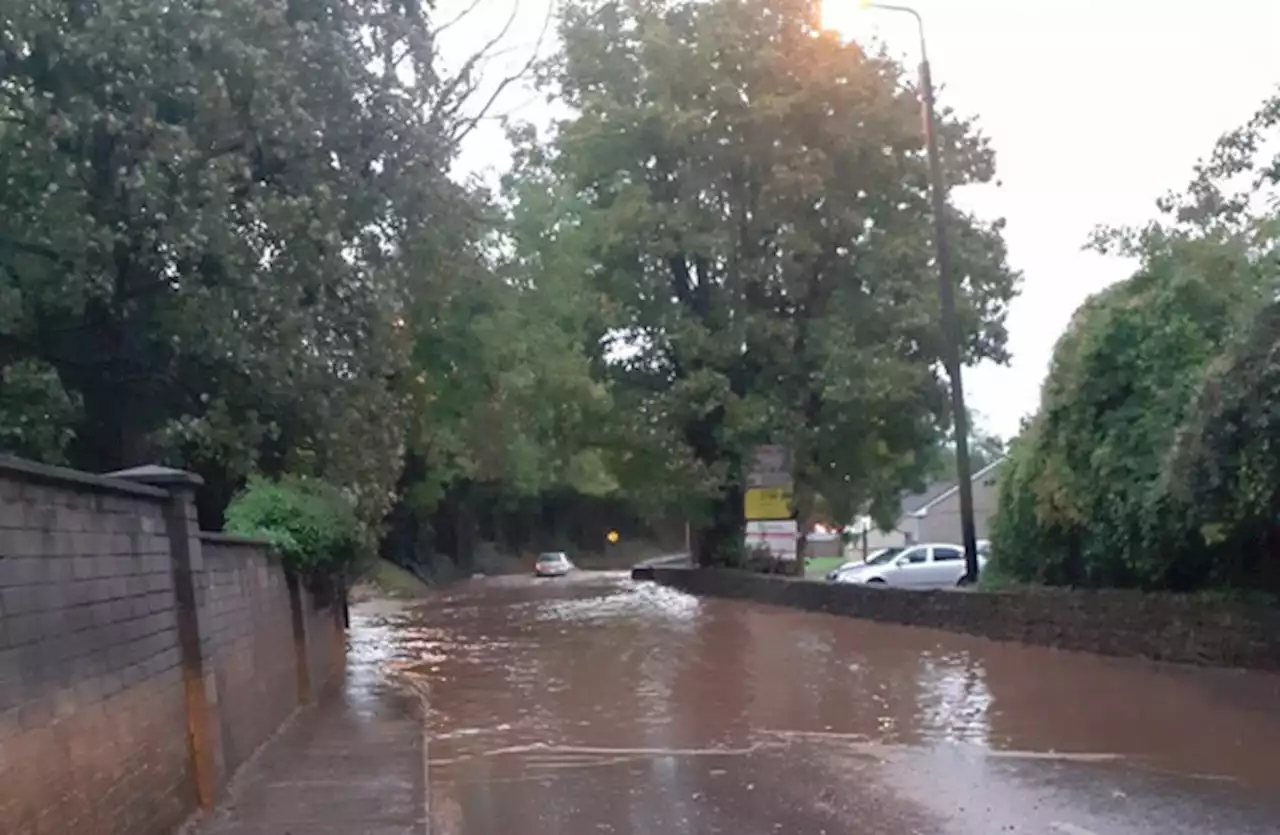 Locals in Cork advised to avoid making unnecessary road journeys due to weather conditions
