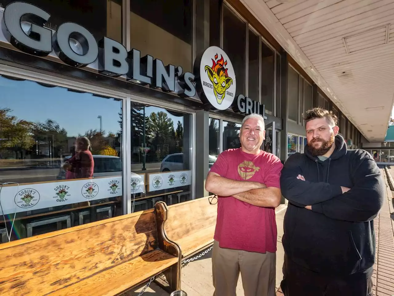 Goblin's Grill supports local bakers, butchers at College Park burger joint