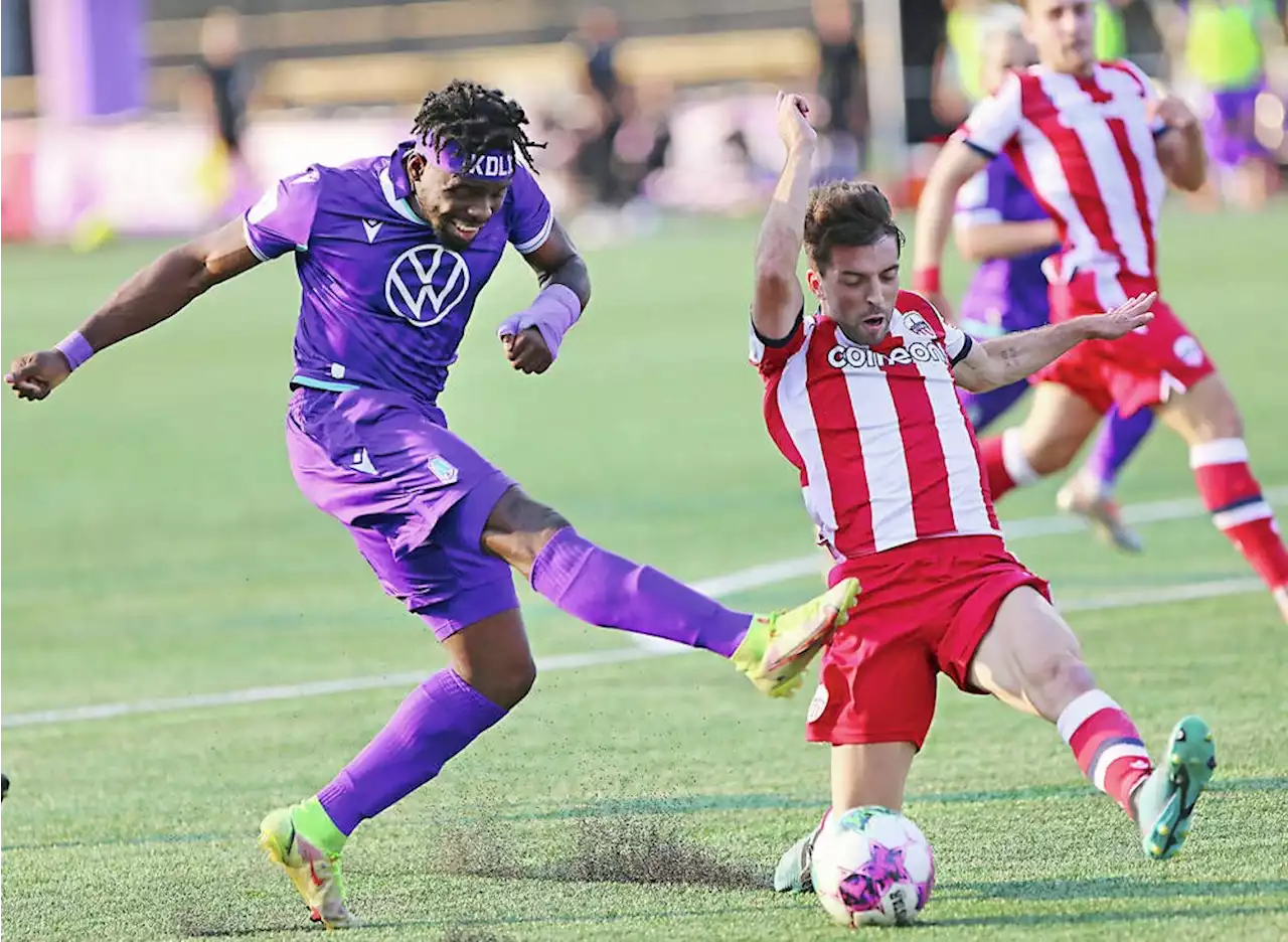 Atletico Ottawa stuns PFC with two against-the-flow late goals