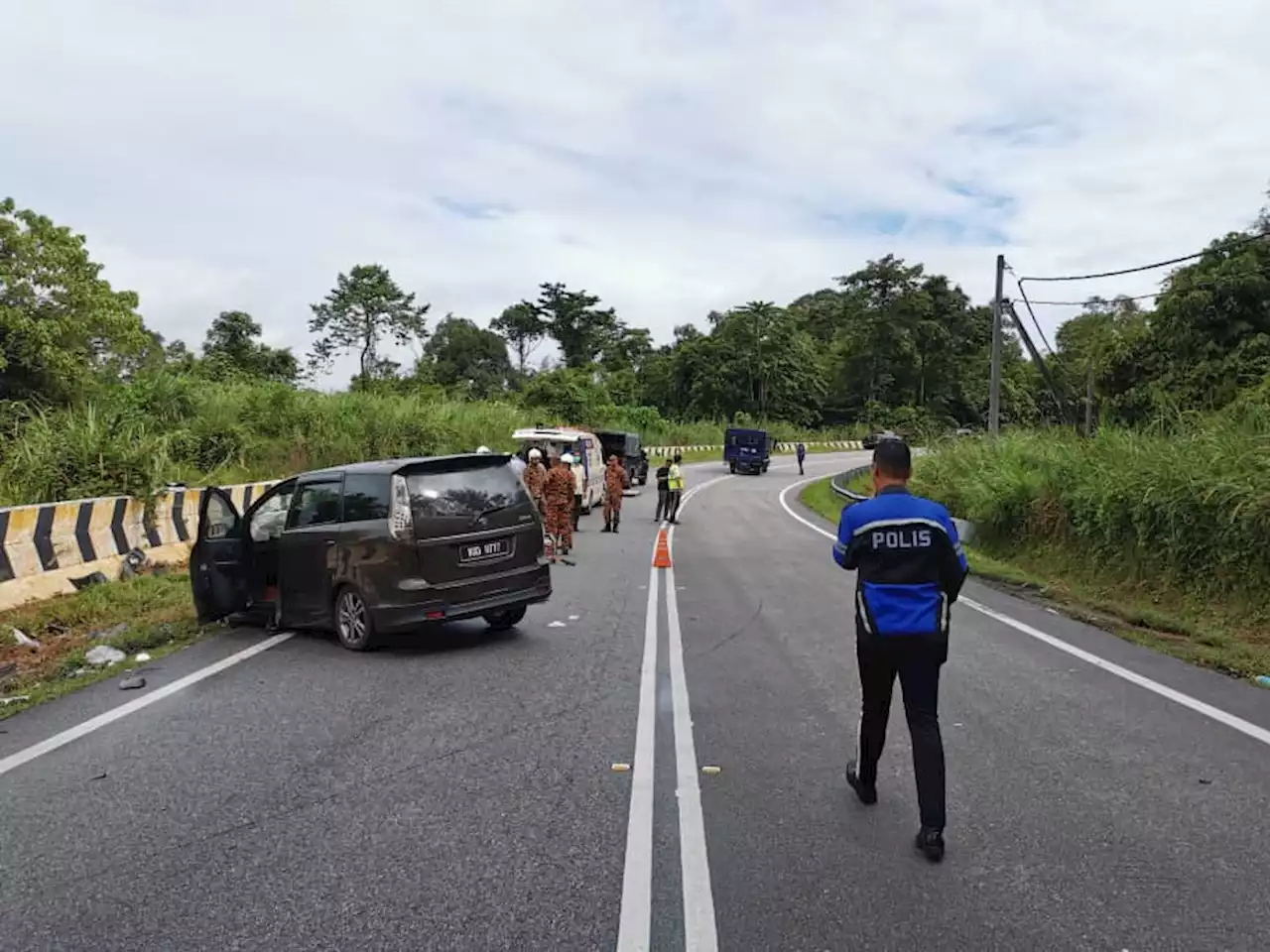 Suami isteri maut semasa hantar anak, cucu pulang Kedah