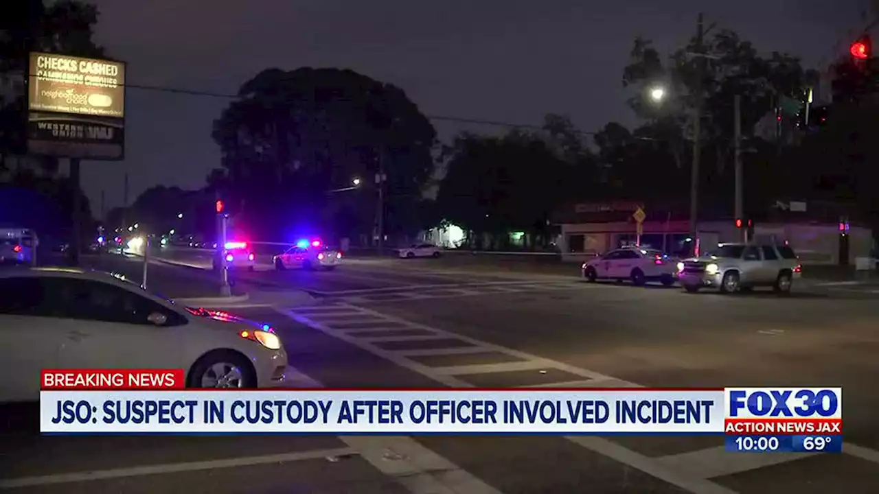 Officers standoff against man suffering from mental health on Edgewood Ave.