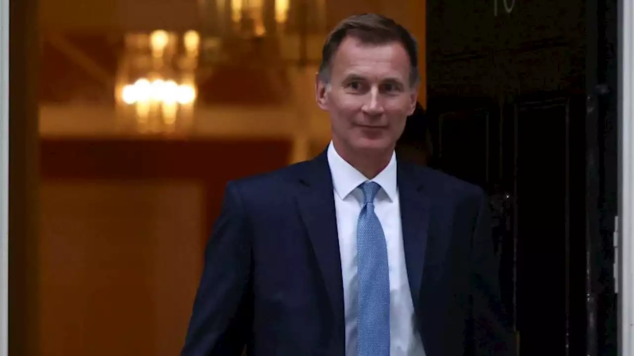 New UK finance minister rips up Truss' economic plan in stunning policy reversal | CNN Business