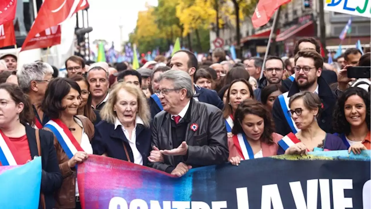 Tusindvis gik på gaden i Paris i protest mod stigende priser
