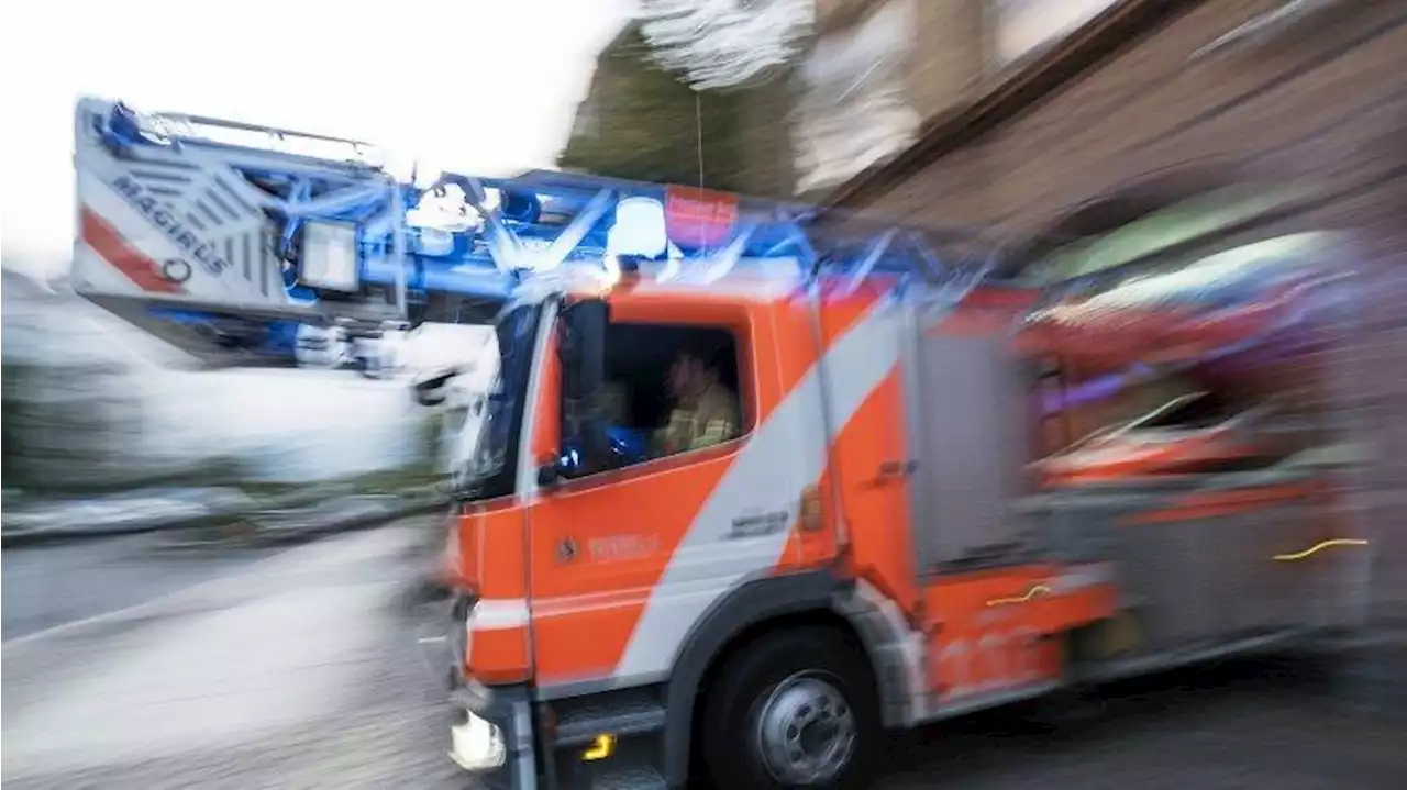 Berlin-Marienfelde: Maskierte dringen in Wache ein und bedrohen Feuerwehrleute – „Wir sind entsetzt“