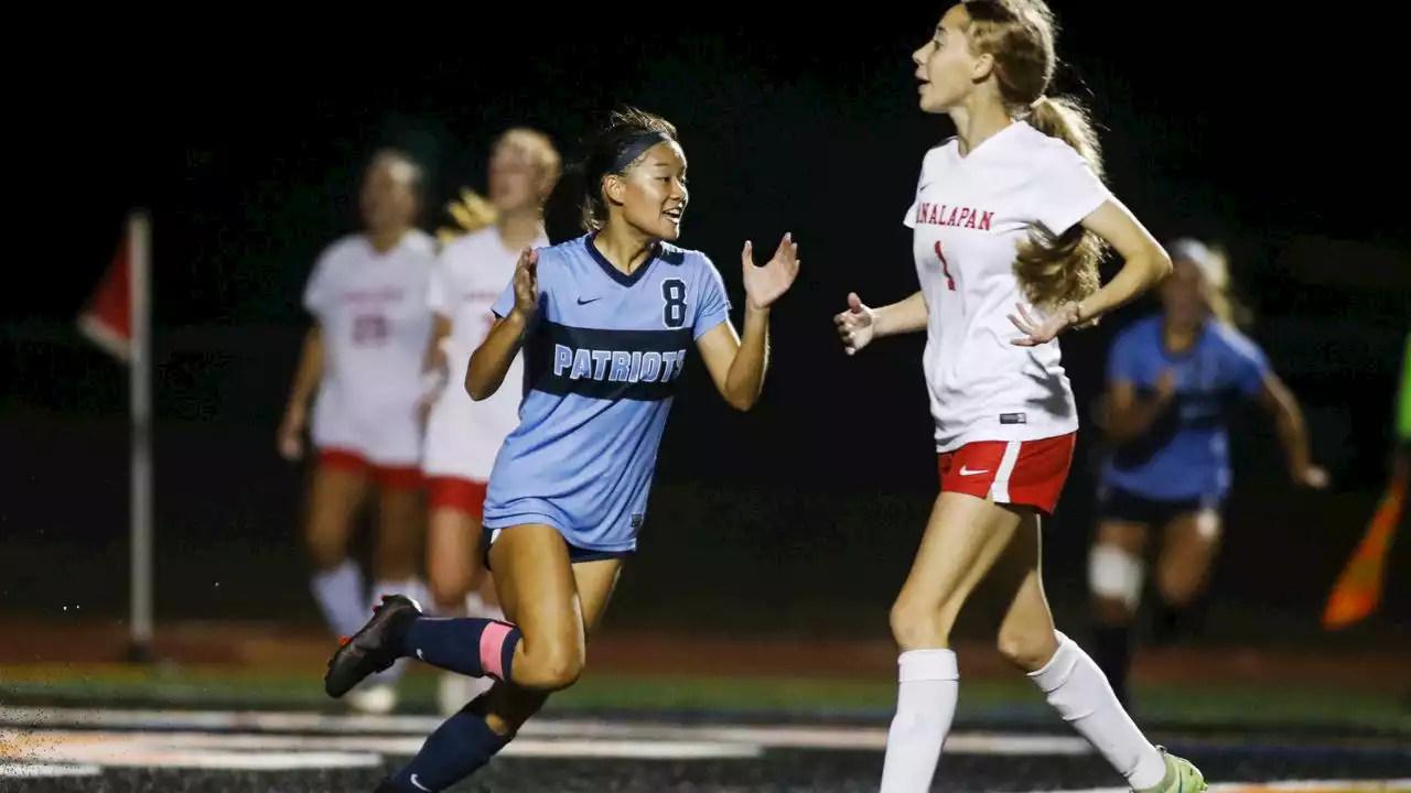 Who are 2022 Player of the Year candidates in all 15 girls soccer conferences?