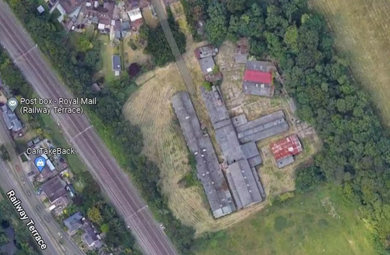 Houses and flats proposed on site of former chicken farm