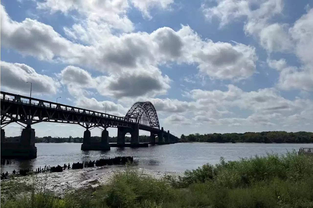 New Northeast Philly connector trail being built at base of Tacony-Palmyra Bridge