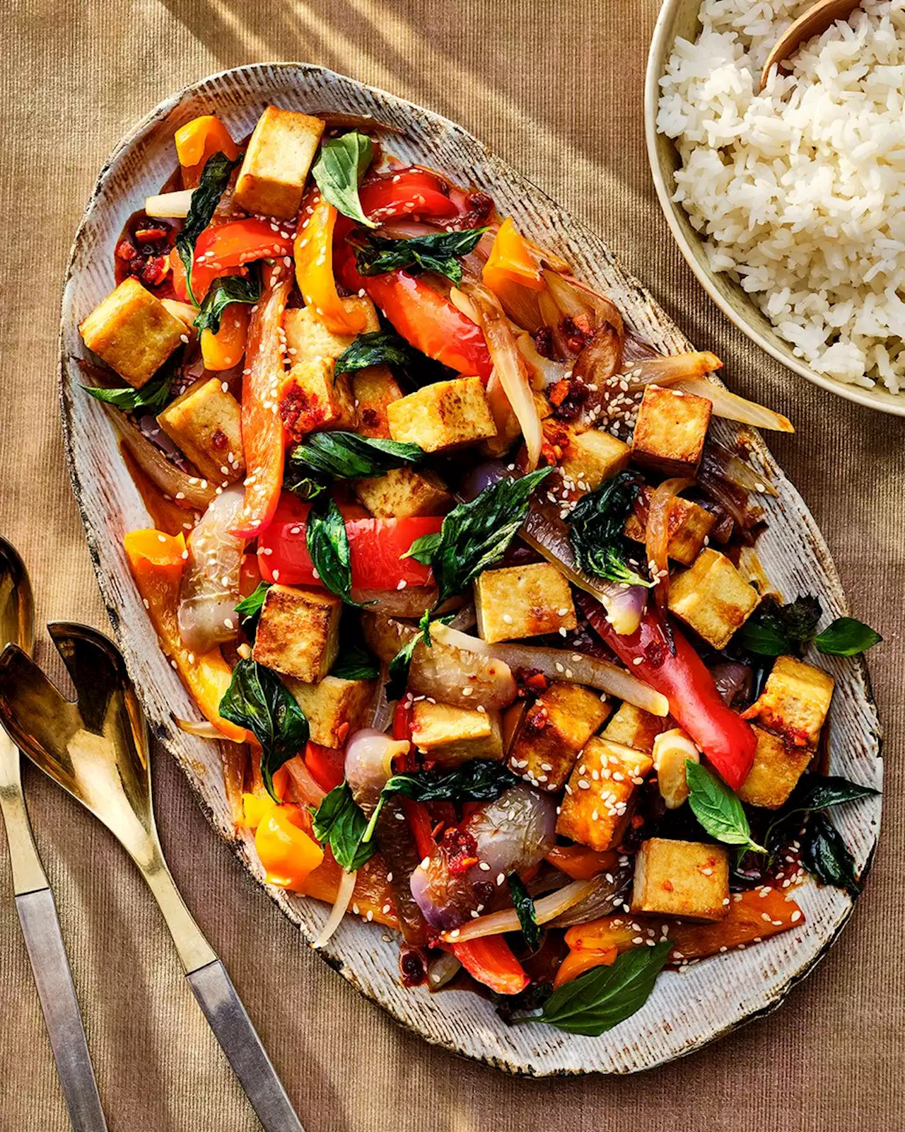 An Easy, Aromatic Stir Fry with Peppers and Basil