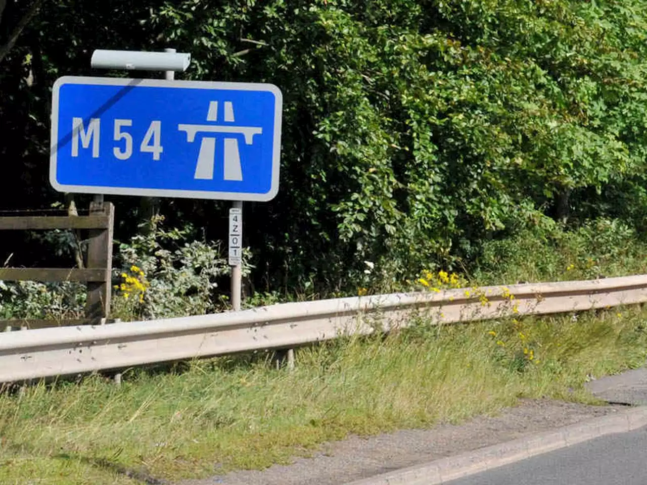 M54 link road and part of M6 to close for resurfacing works