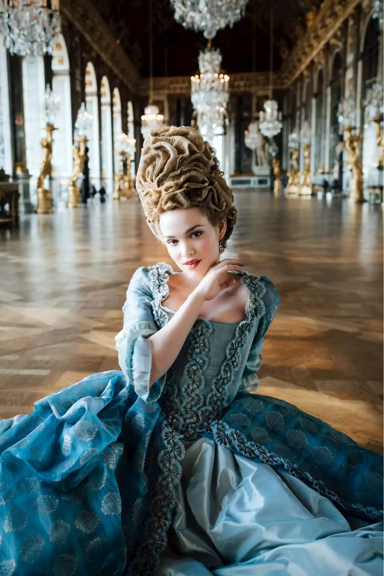 Emilia Schüle, Marie Frémont Talk Making ‘Marie Antoinette’ Their Own