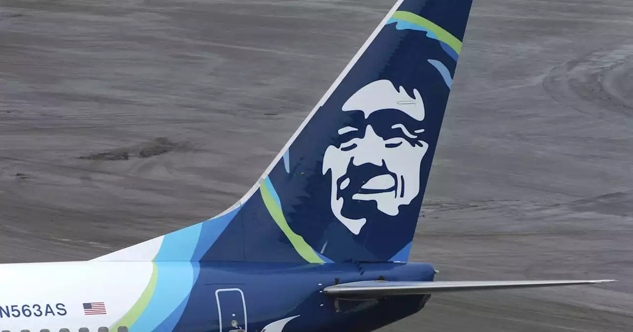 Alaska Airlines pilots approve new agreement on wages, schedules