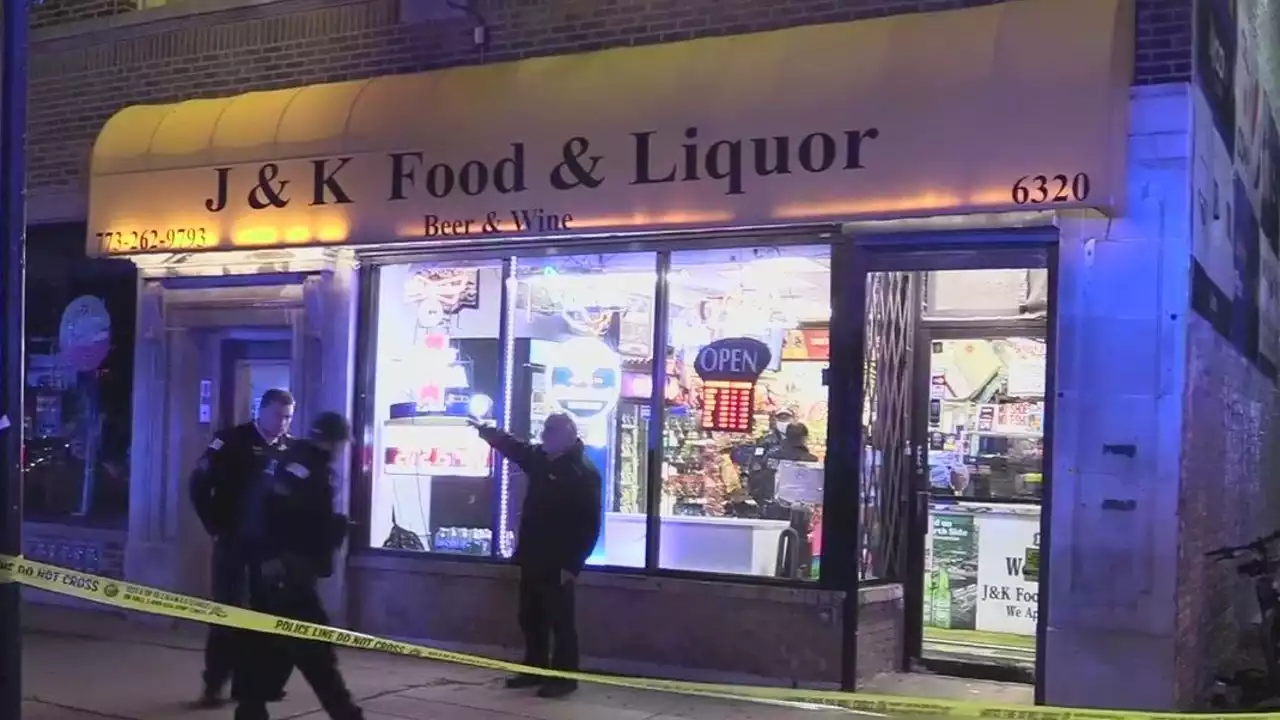 Chicago liquor store employee fatally shot in the chest during attempted robbery