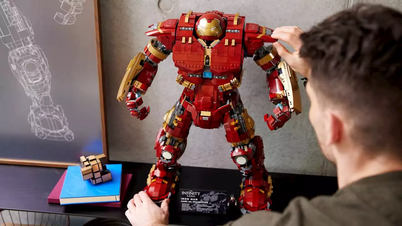 Lego's 4,049-Piece Iron Man Hulkbuster Is the Largest Marvel Set Ever Released