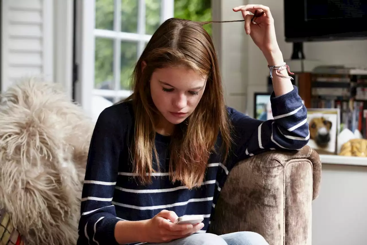 Tricotillomania, un disturbo in aumento tra gli adolescenti - iO Donna