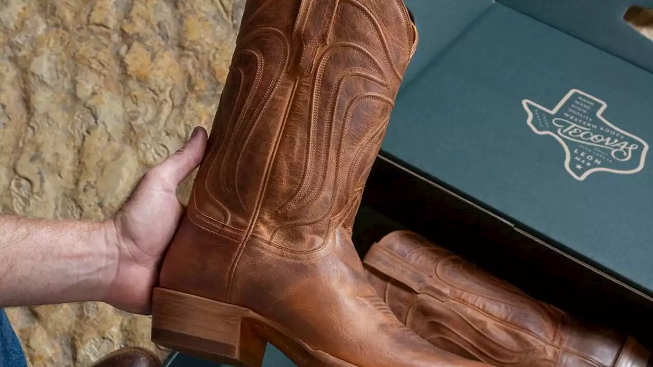 Howdy! Western-style boots store plans to open in St. Johns Town Center this year