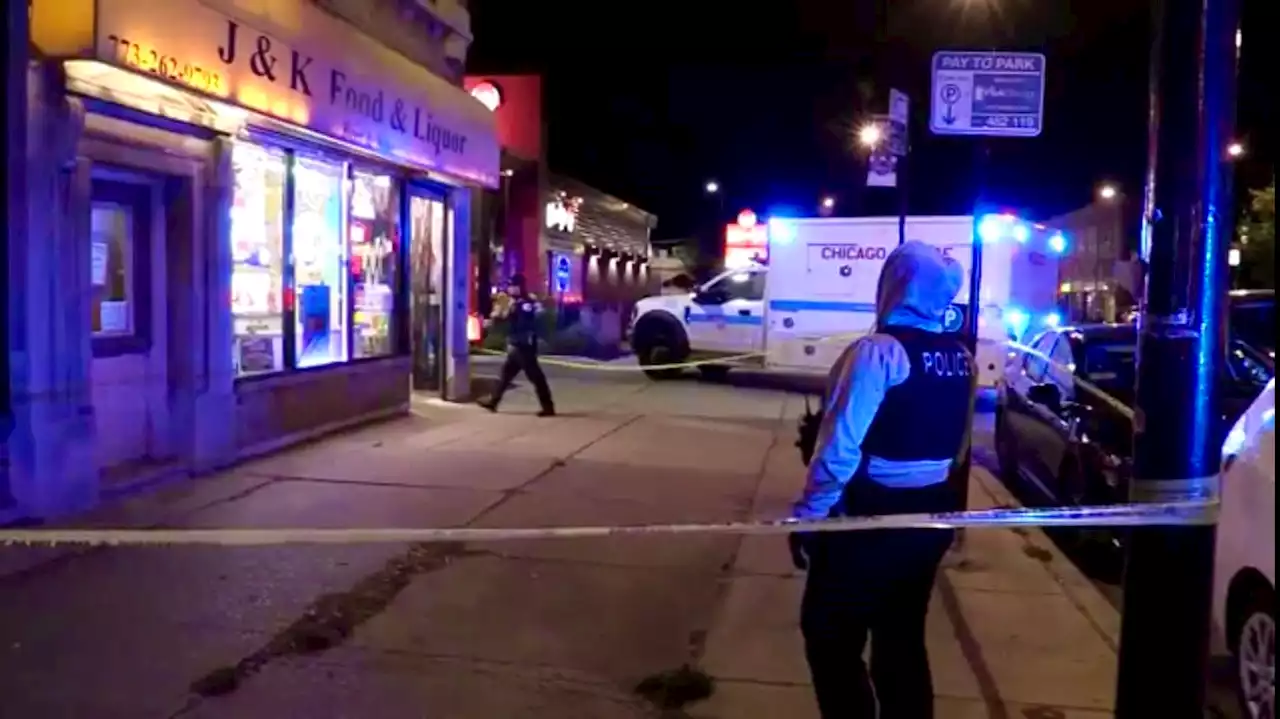 Convenience Store Clerk Fatally Shot During Attempted Robbery in West Ridge