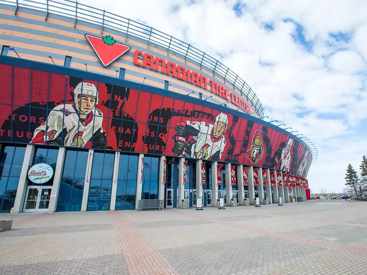 SNAPSHOTS: The Senators looking forward to a full house as they return home to face Bruins