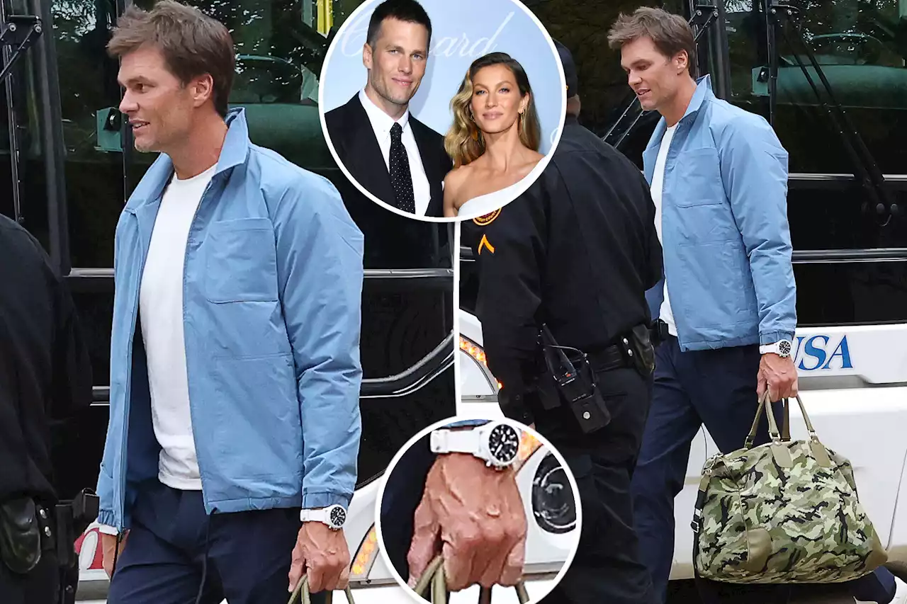 Tom Brady spotted without wedding band amid Gisele Bündchen divorce rumors