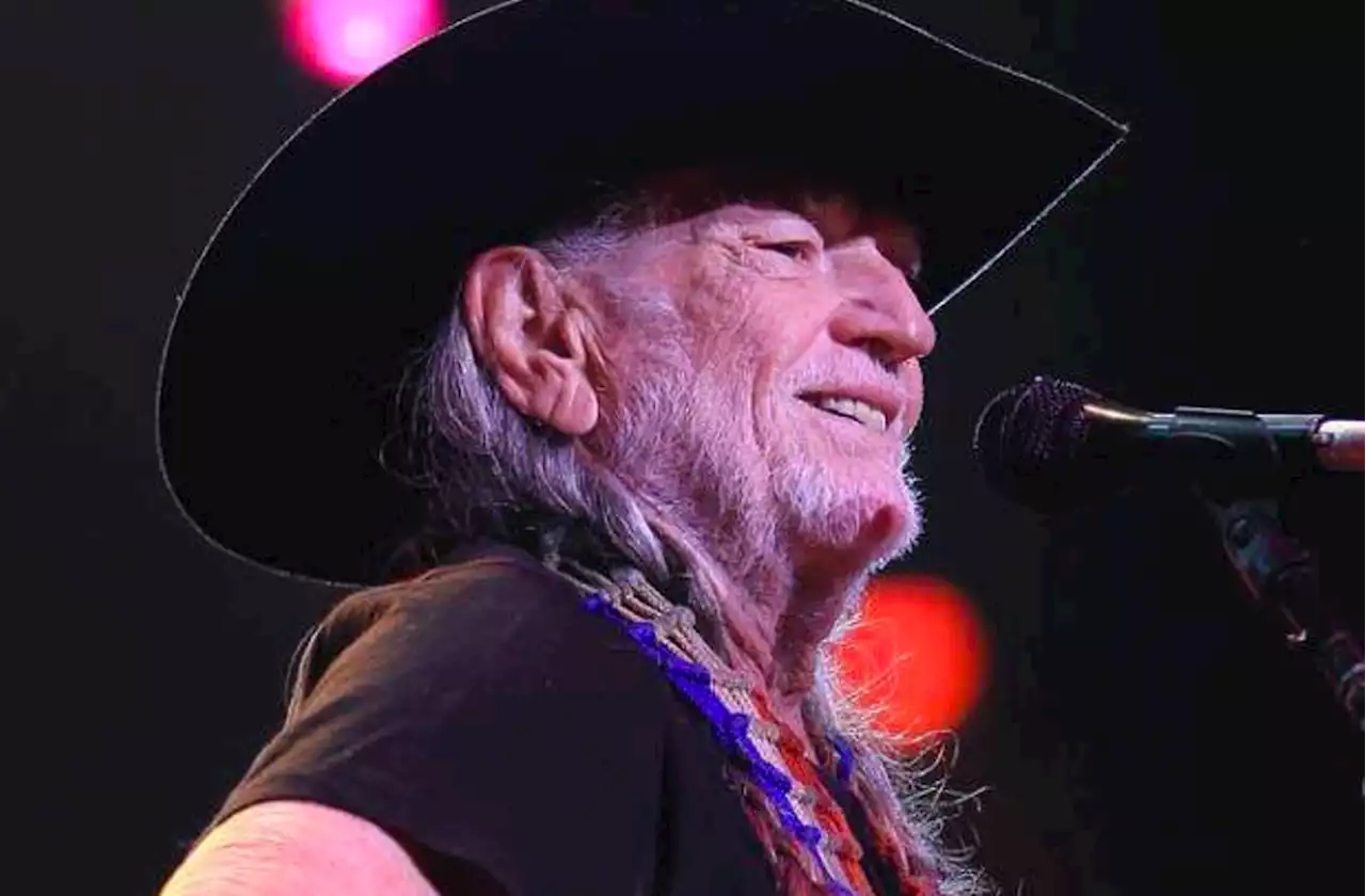 Fall music festival at Willie Nelson's ranch cut short due to market uncertainty, organizers say