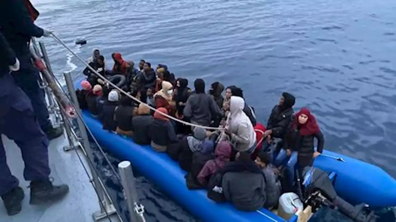 Türkiye rescues hundreds of migrants after illegal Greek pushbacks